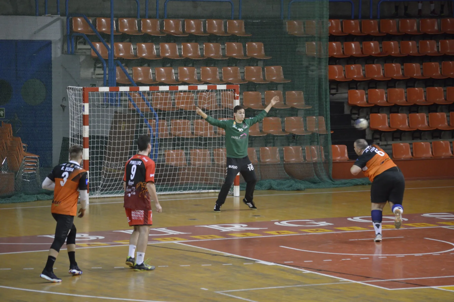 Deportes Burgos: El UBU San Pablo recupera sensaciones para sumar la octava de la temporada