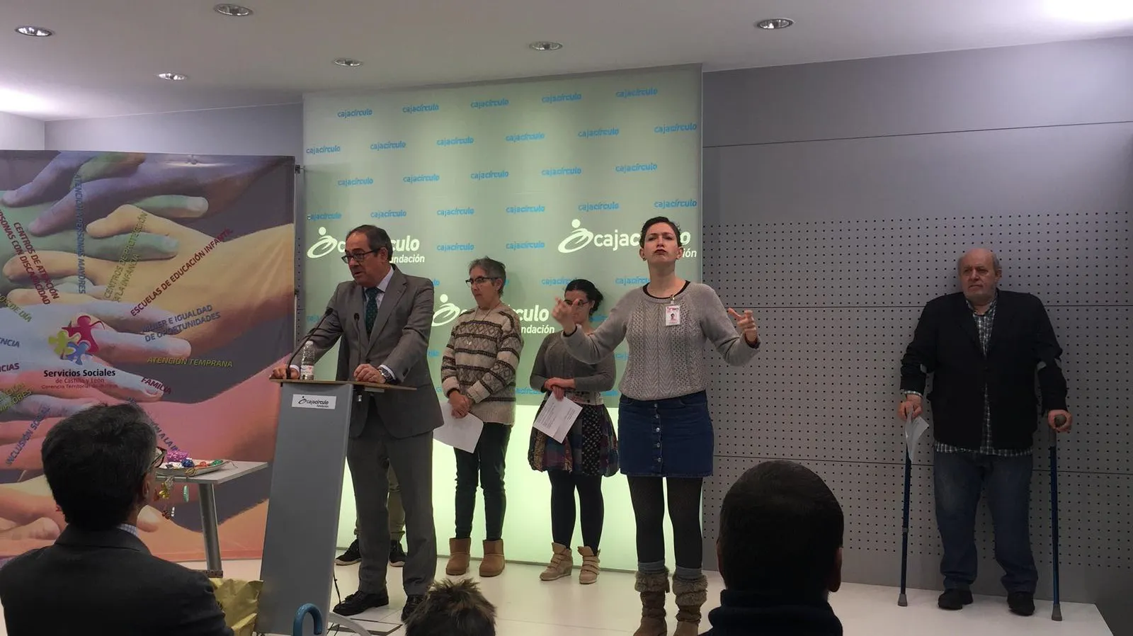 Local Burgos: Caja Círculo celebra el Día Internacional de las Personas con Discapacidad