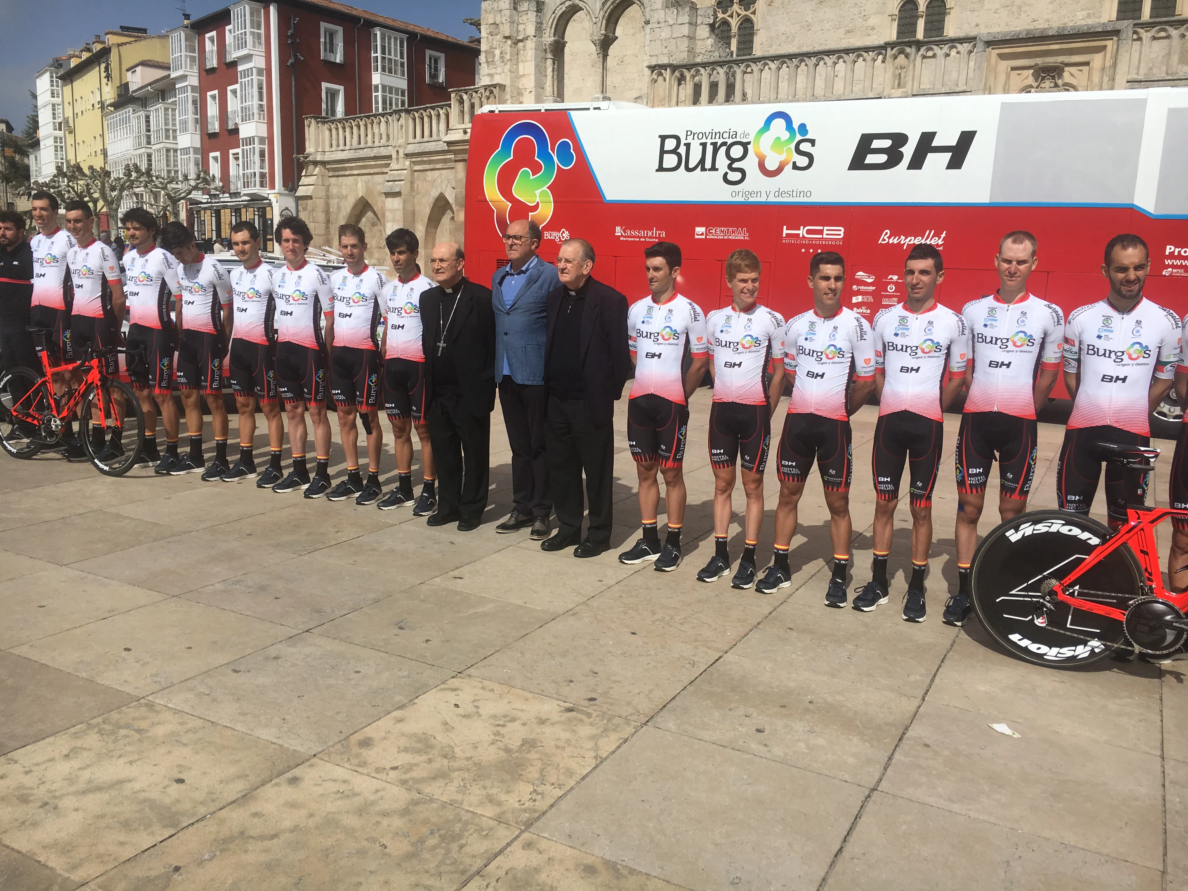 Deportes Burgos: La UCI respalda todas las medidas antidopaje del Burgos BH