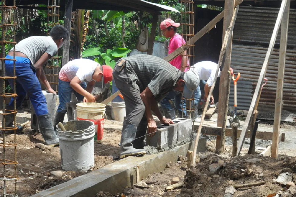 Actualidad Burgos: Amycos quiere construir 25 viviendas sociales en Nicaragua