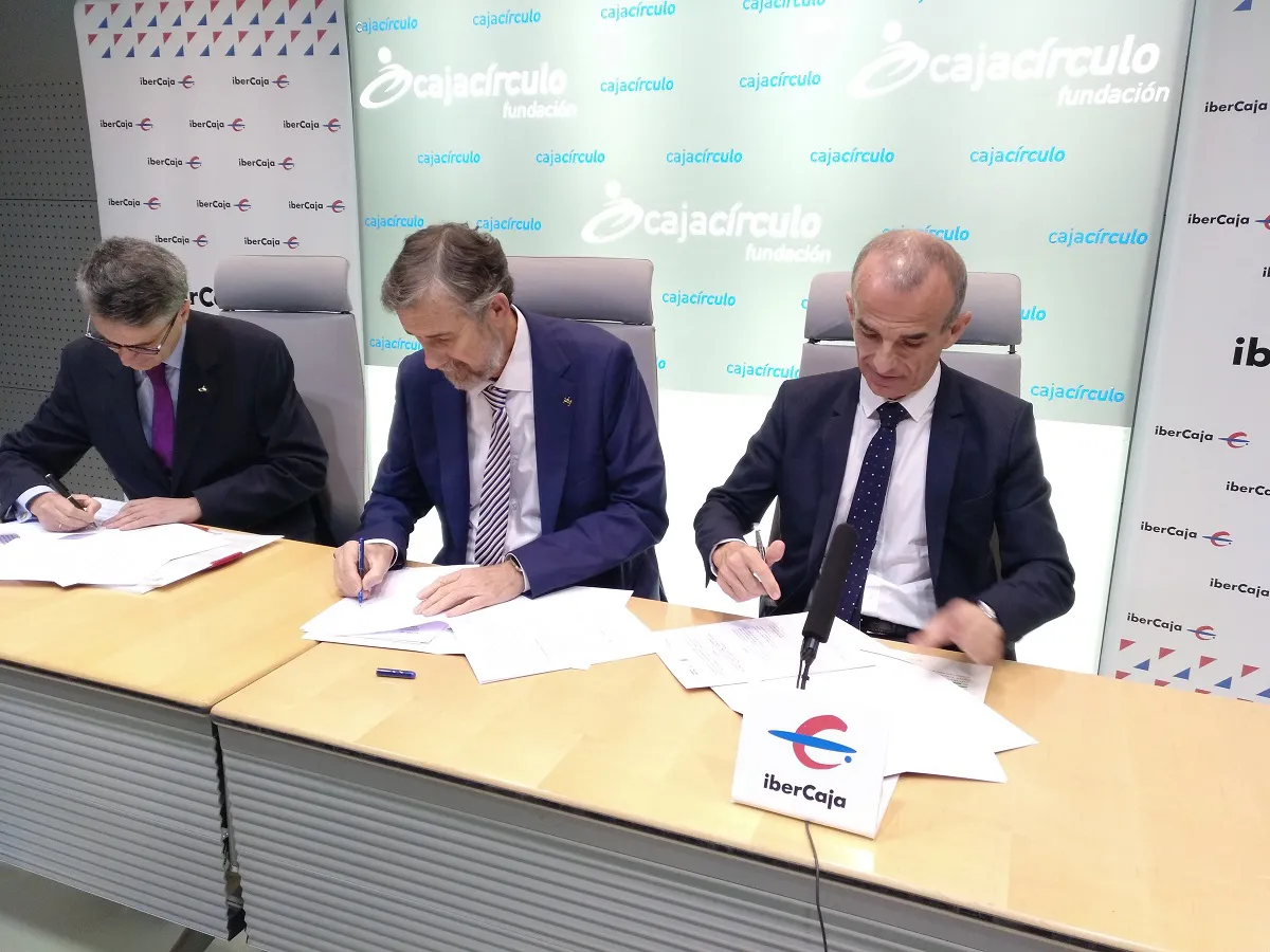 Actualidad Burgos: La UBU y las Fundaciones Bancarias Cajacírculo e Ibercaja estrechan lazos de colaboración