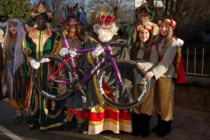 Deportes Burgos: Nueva bicicleta para el Burgos BH esta temporada