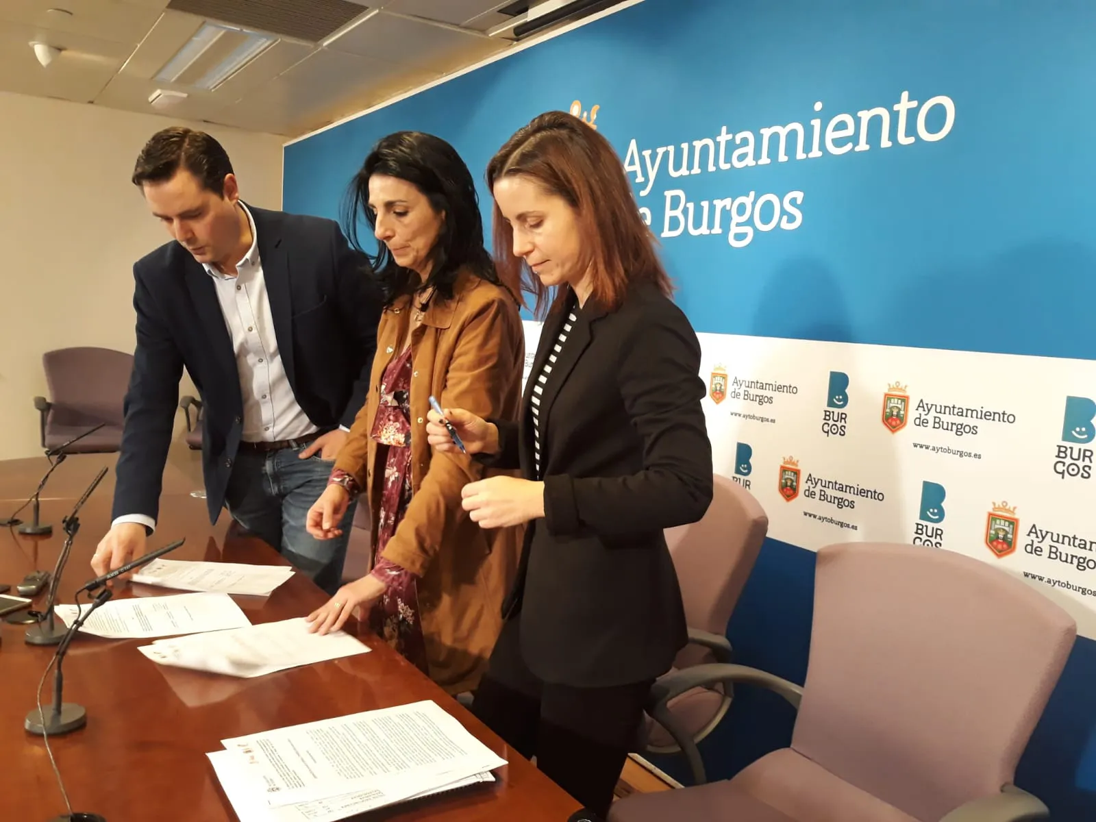 Local Burgos: Grupos de la oposición: El alcalde actúa de forma unipersonal e irresponsable
