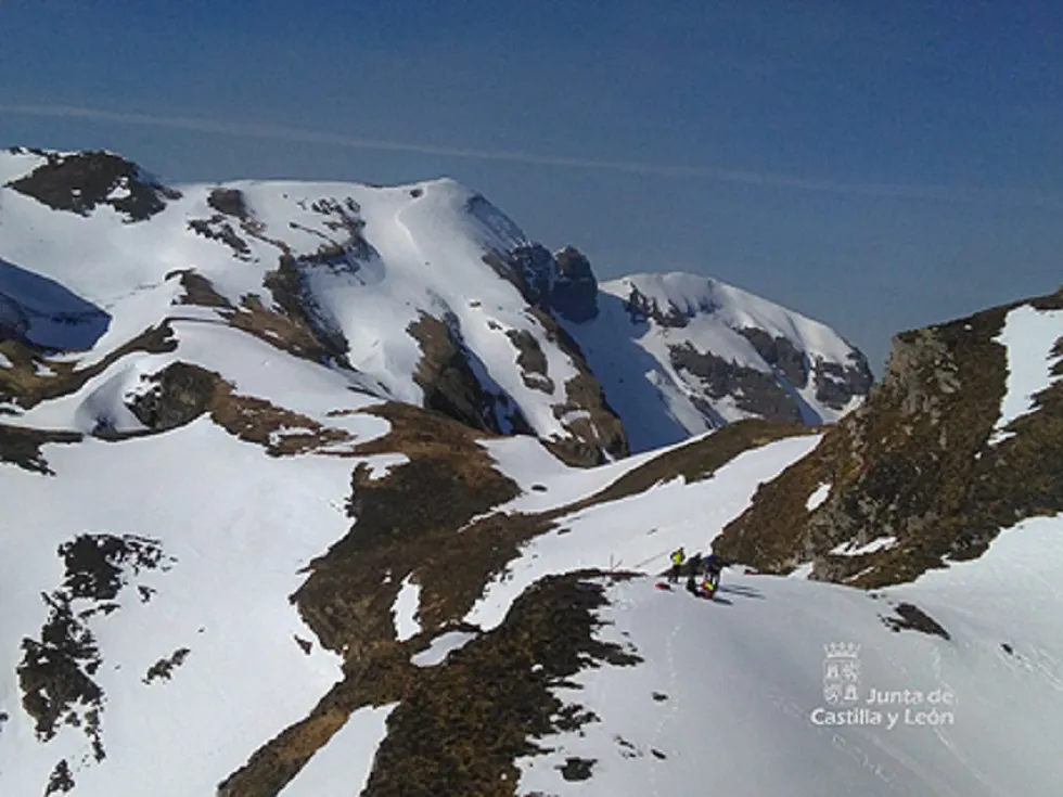 Sucesos Burgos: Rescatadas dos personas tras sufrir sendos accidentes en el Pico de la Miel