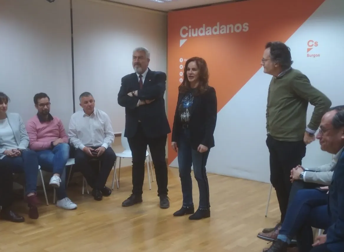 Local Burgos: Silvia Clemente se presenta ante algo más de 30 militantes de Ciudadanos
