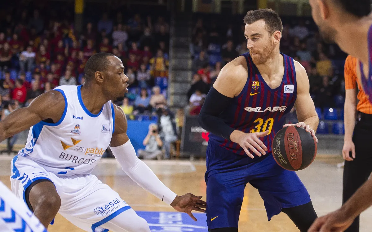 Deportes Burgos: El San Pablo Burgos lo intenta, pero no puede dar la sorpresa en la cancha del líder (97-88)