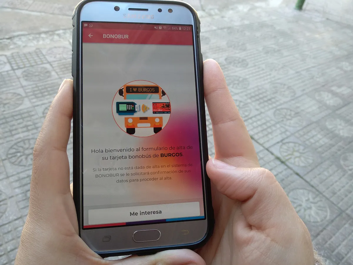 Actualidad Burgos: Se pone en marcha una nueva aplicación móvil para recargar las tarjetas de autobús urbano