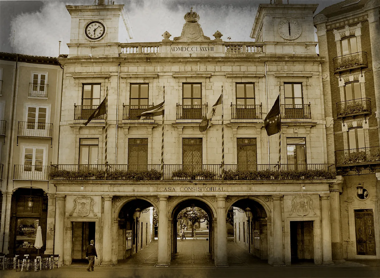 Historia Burgos: El nuevo Ayuntamiento de Burgos