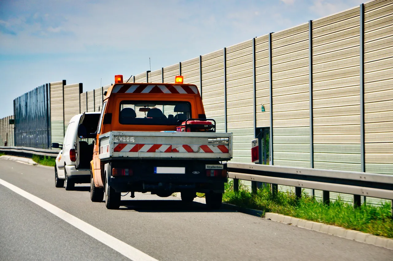 Actualidad Burgos: 350.000 asistencias en carretera: el precio de no revisar el coche en Semana Santa