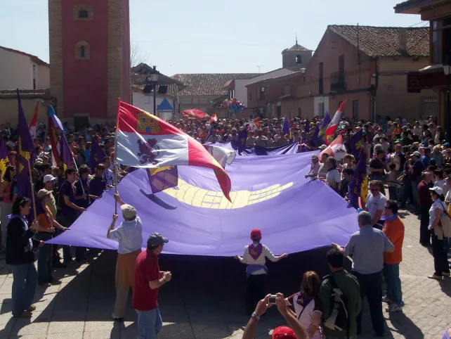 Provincia Burgos: El PCAS proporcionará autobuses a los burgaleses para acudir a la festividad del Día de Castilla en Villalar
