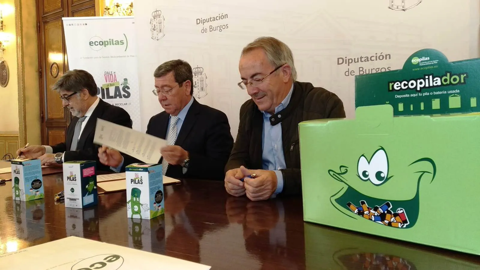 Cultura Burgos: Ecopilas y la Diputación renuevan el convenio para la sensibilización medioambiental en la provincia