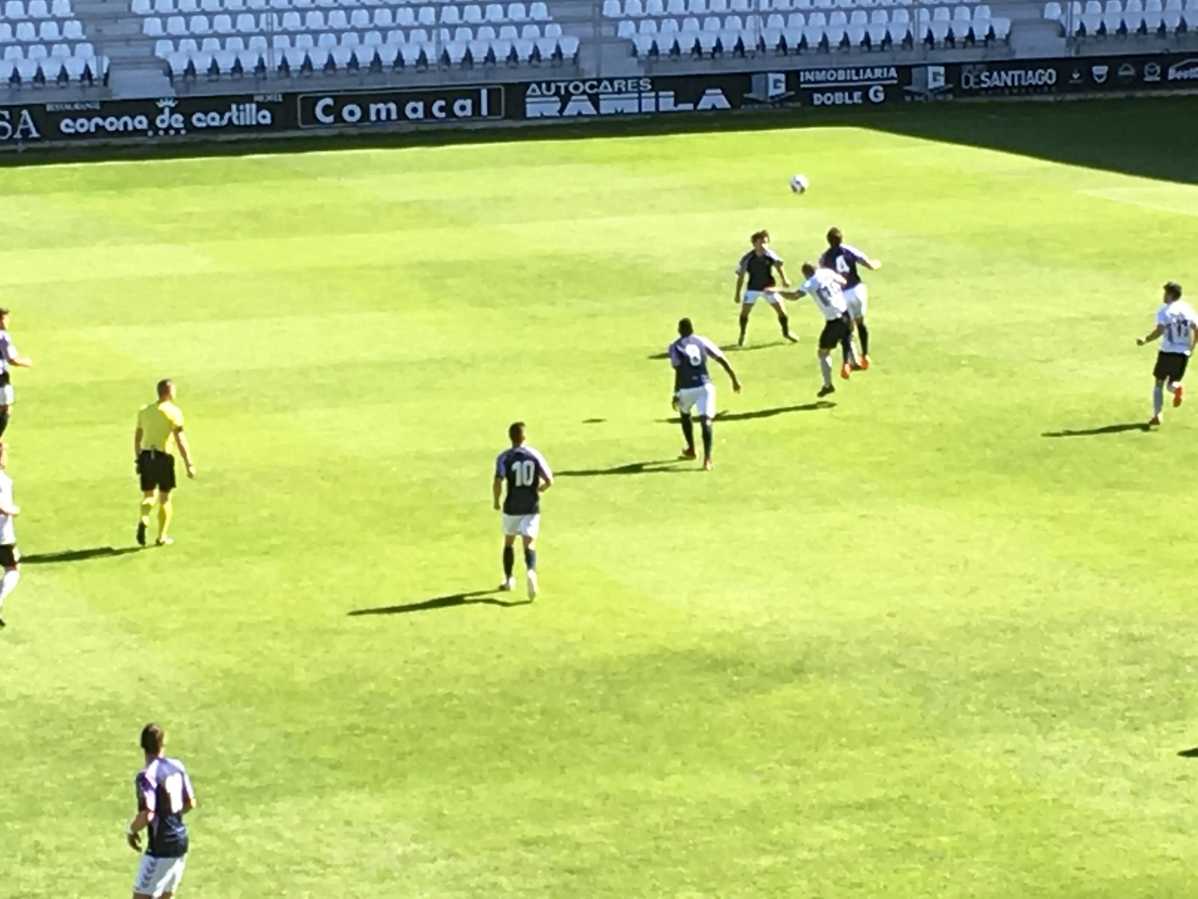 Deportes Burgos: Tres puntos de oro del Burgos CF frente al Valladolid B