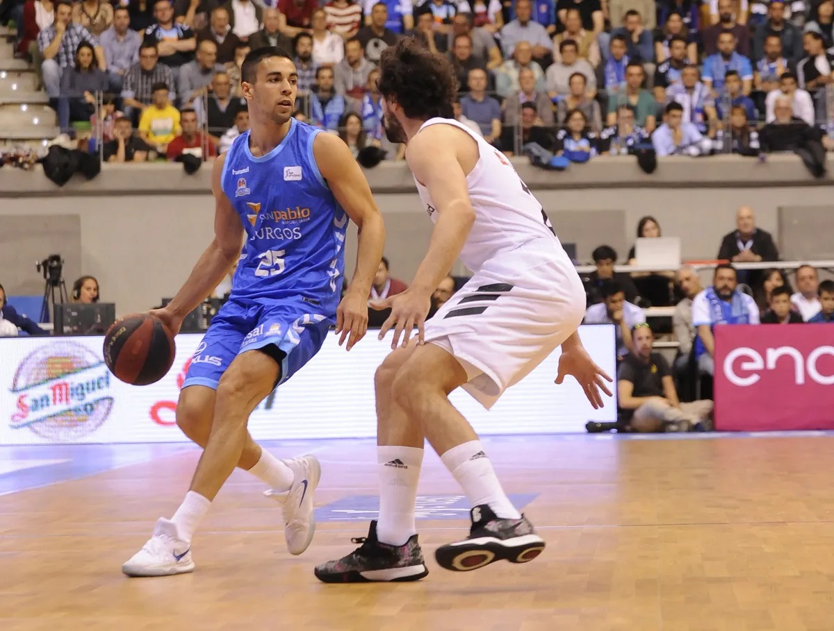 Deportes Burgos: El San Pablo Burgos sucumbe ante un Real Madrid superior (84-102)