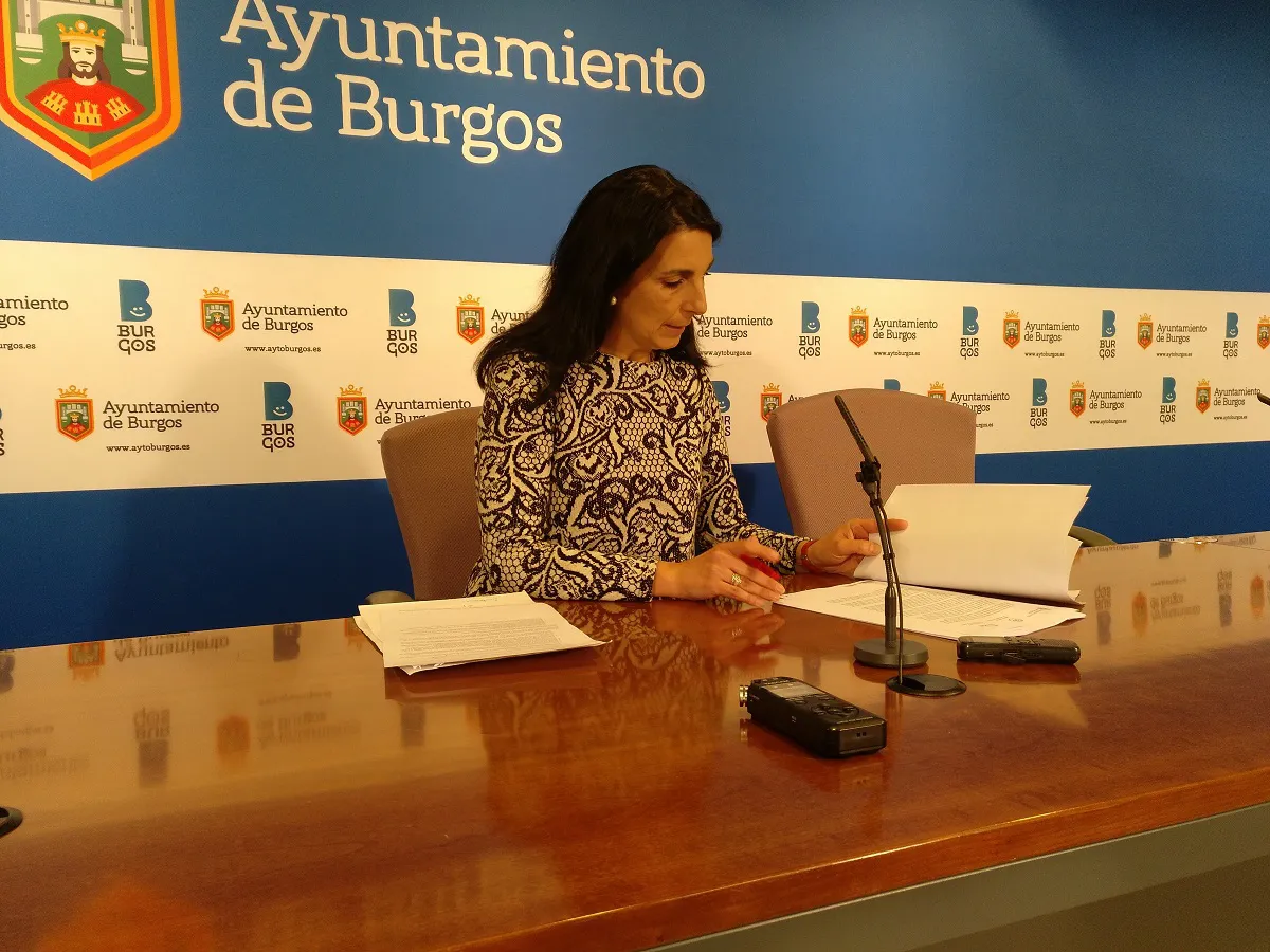 Política Burgos: Bañeres pide un deseo en su marcha del Ayuntamiento; Que Lacalle no vuelva a ser alcalde