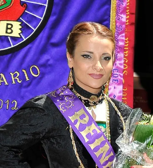 Local Burgos: Renuncia a ser Dama de Honor de las Fiestas de Burgos por motivos laborales