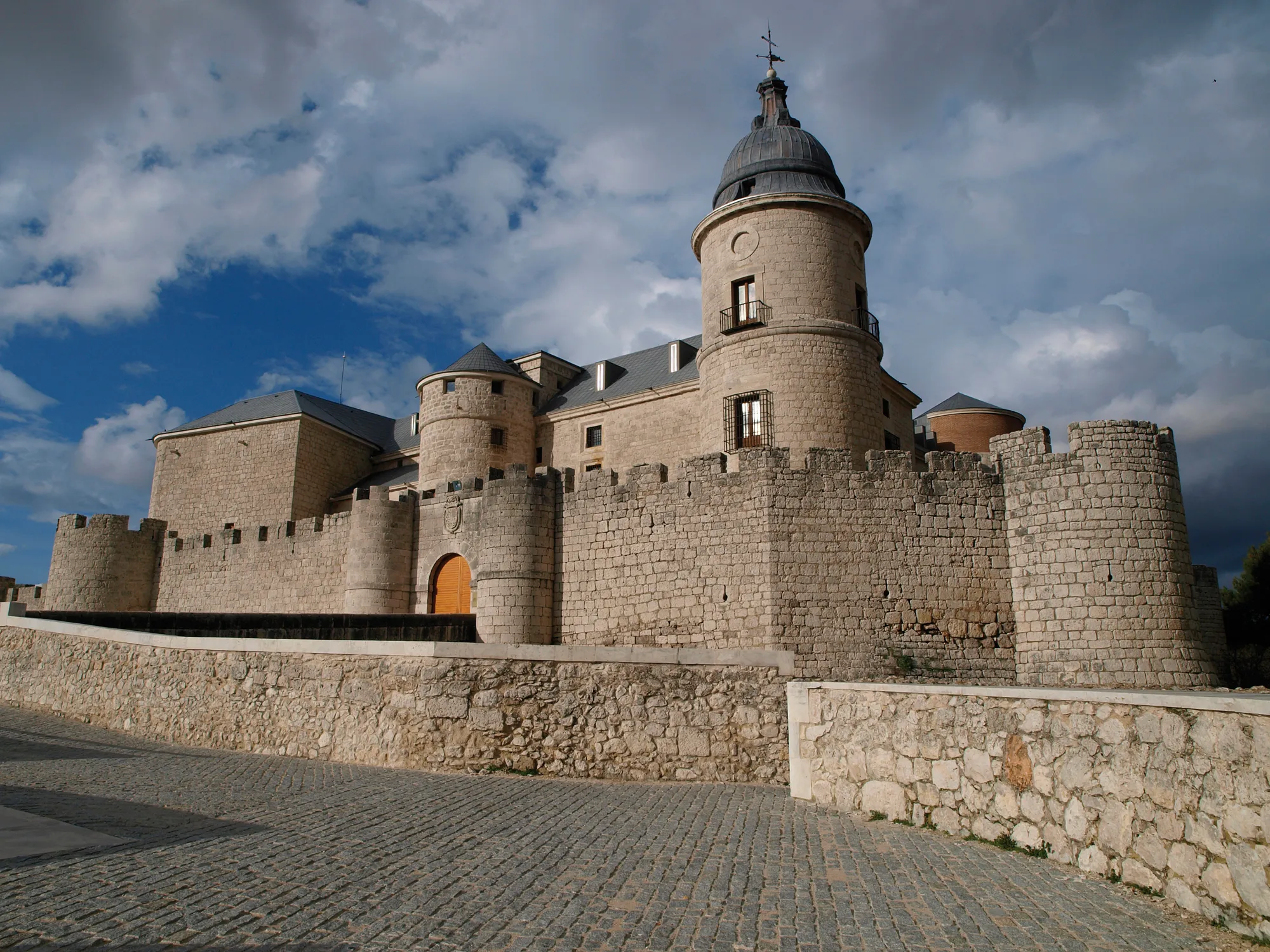 Castillos CYL Burgos: Simancas, un Castillo reconvertido en Archivo