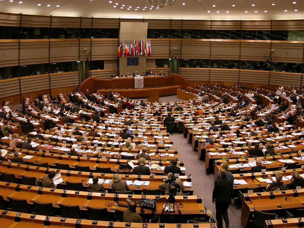 Política Burgos: Avance elecciones europeas: el PSOE avanza hacia el triplete