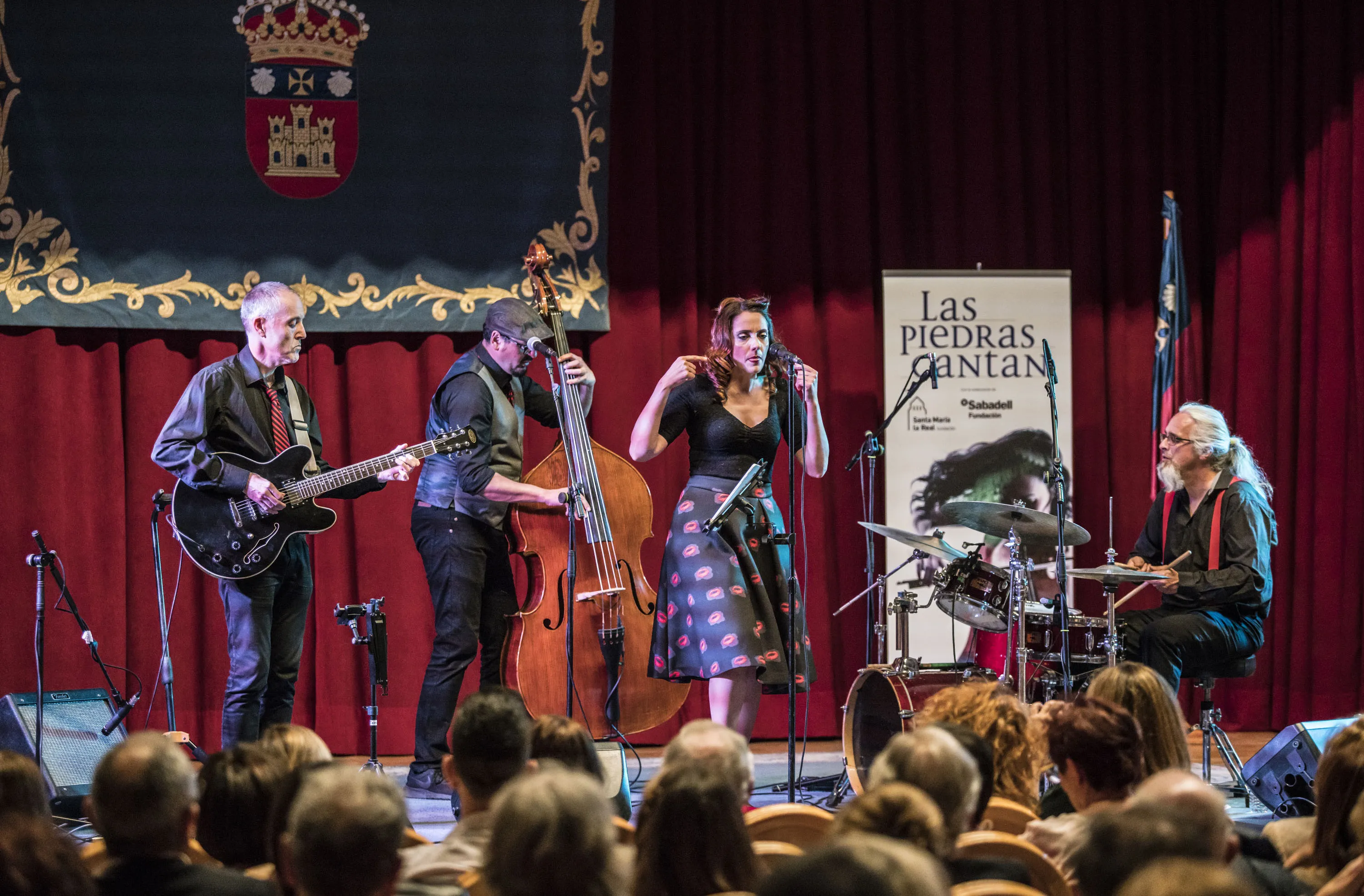 400 personas disfrutan del primer concierto de Las Piedras Cantan en Burgos