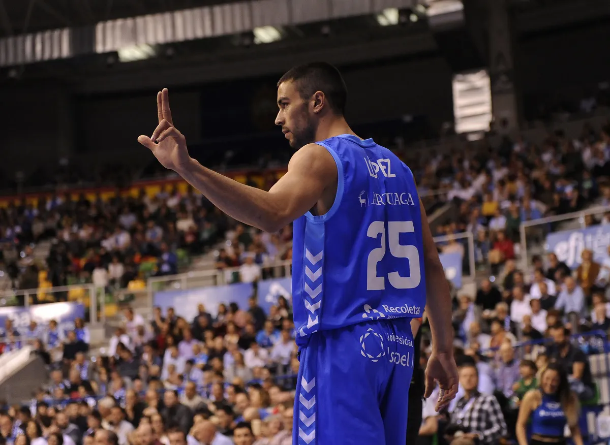 Álex López se desvincula del San Pablo Burgos