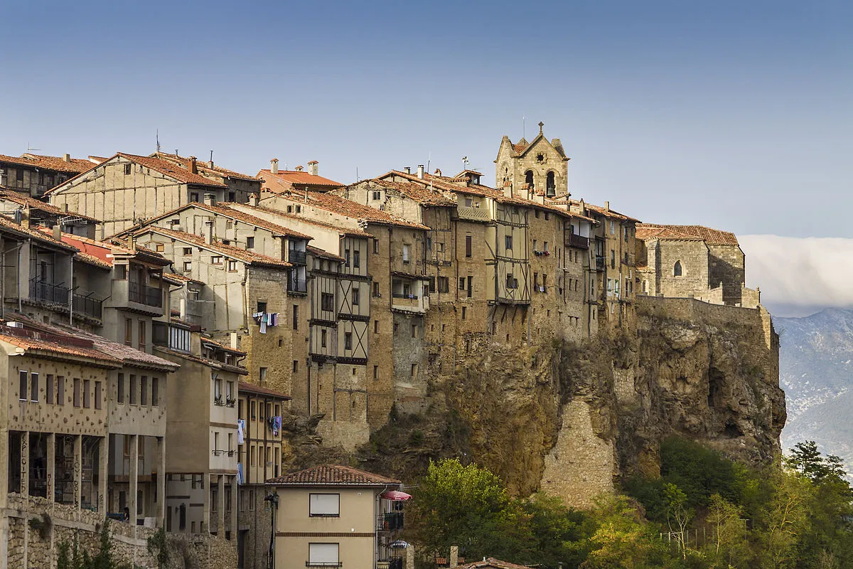 Burgos, muy lejos de tener el mejor pueblo de España