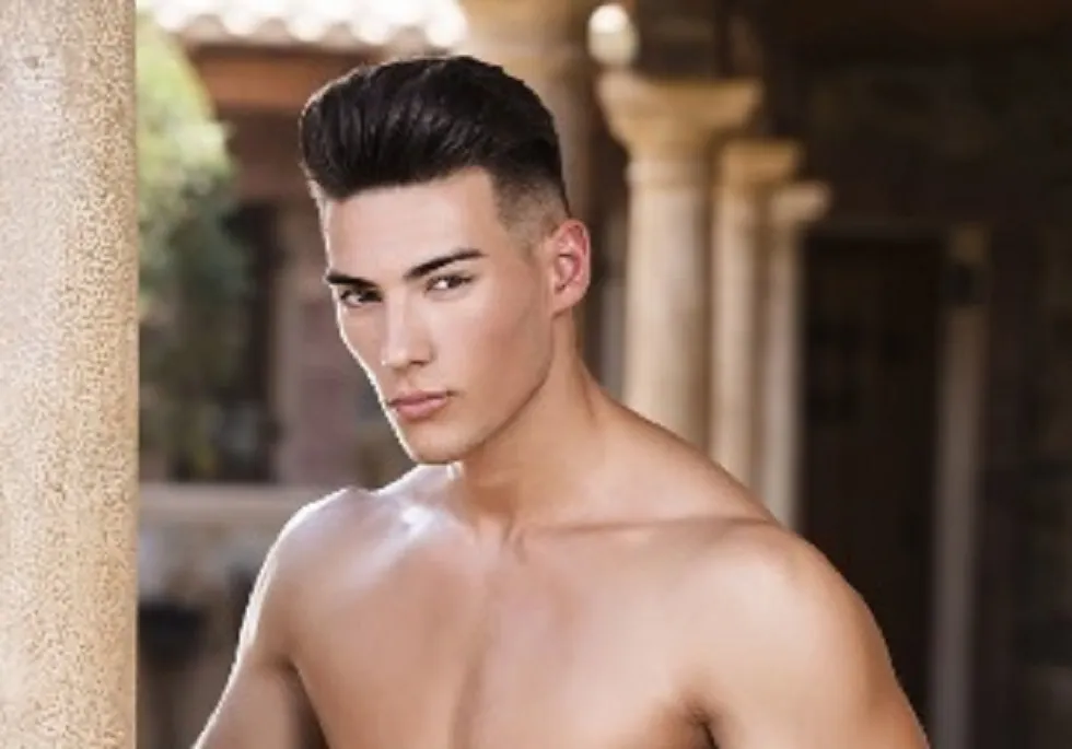 Un burgalés entre los 52 jóvenes más guapos de España