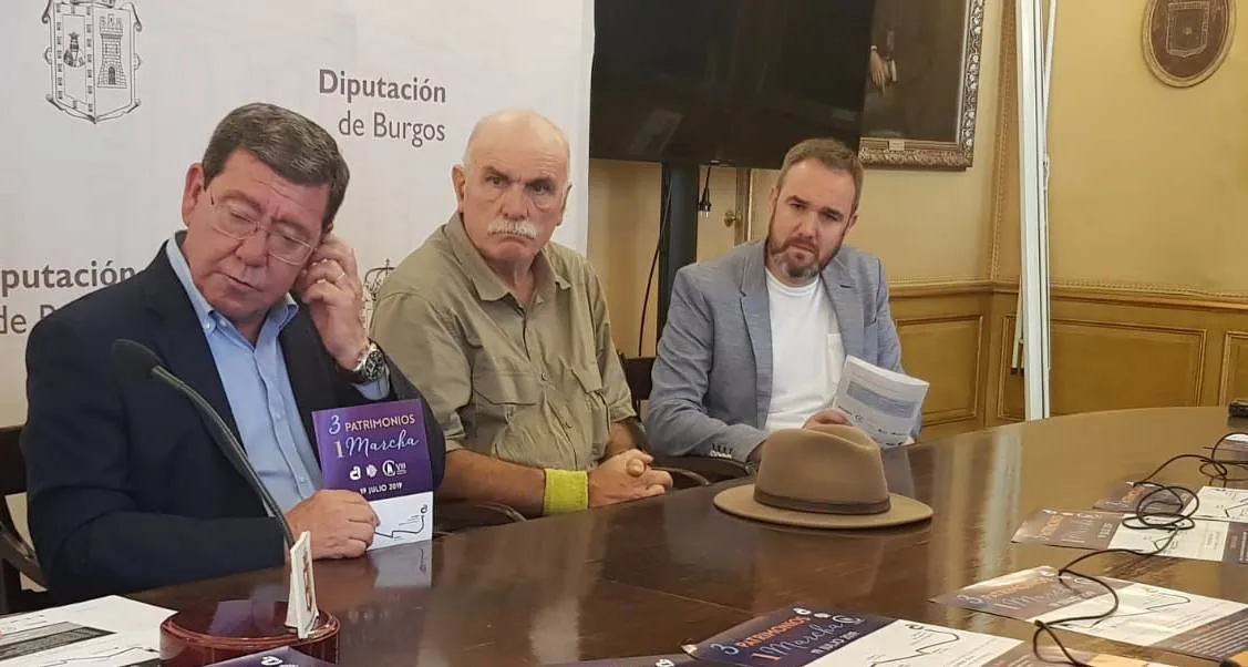 II Edición de la Marcha a pie, el homenaje por el VIII Centenario de la Catedral de Burgos