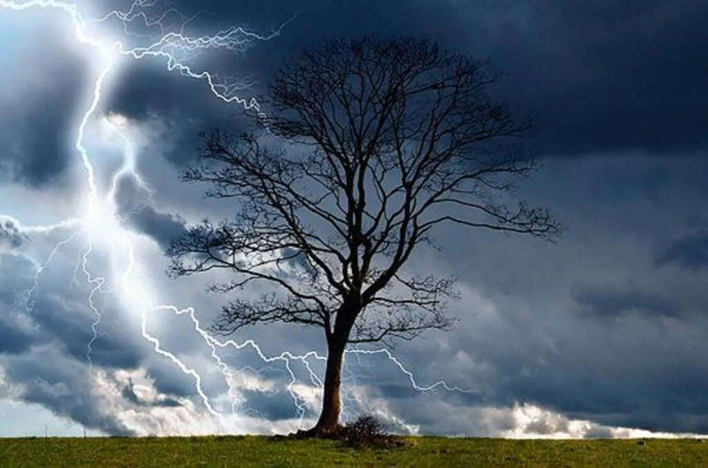 Se activa el aviso por lluvias fuertes y tormentas en la provincia de Burgos