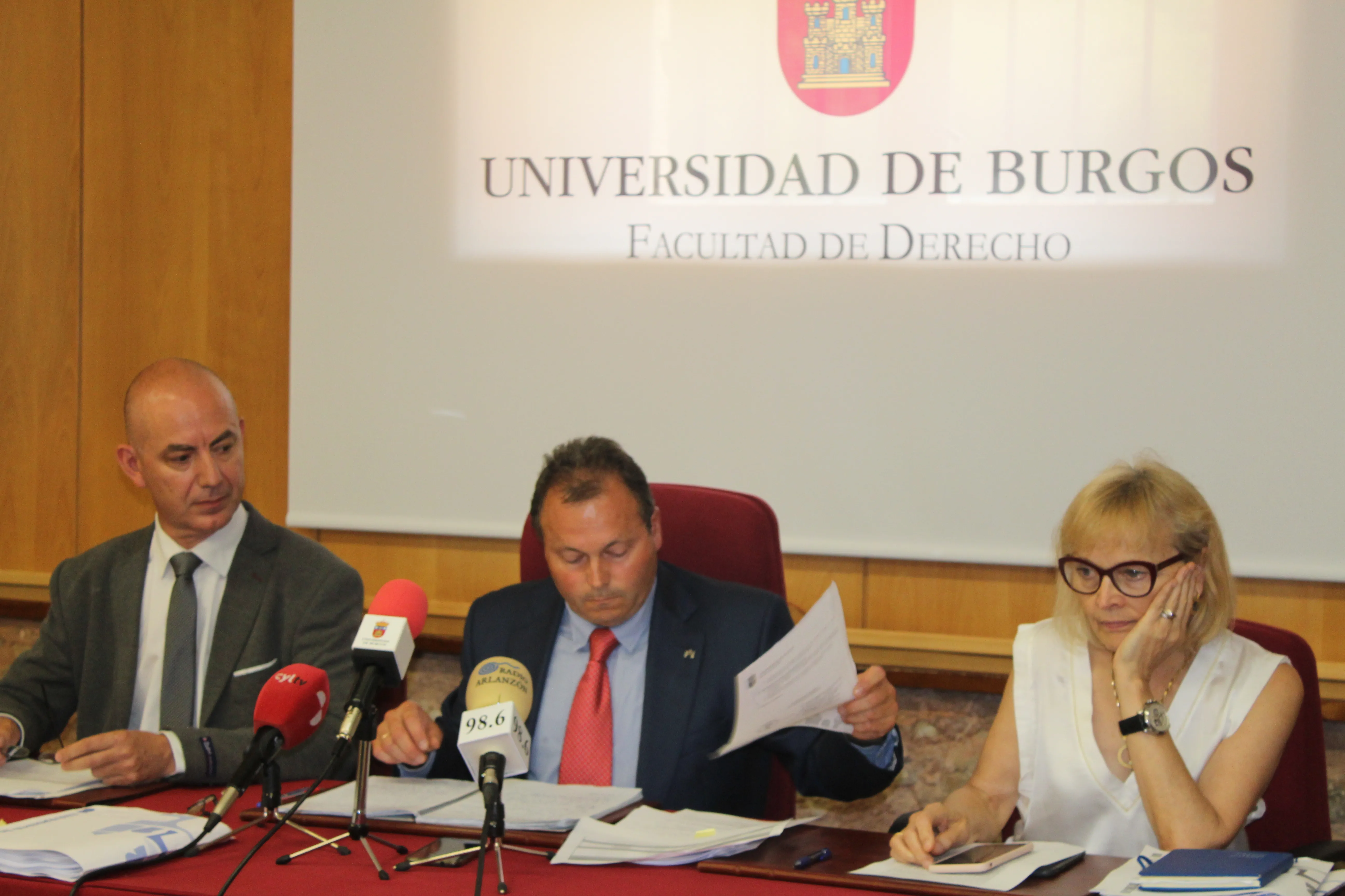 El Consejo de Gobierno de la UBU perseguirá legalmente el plagio en los exámenes