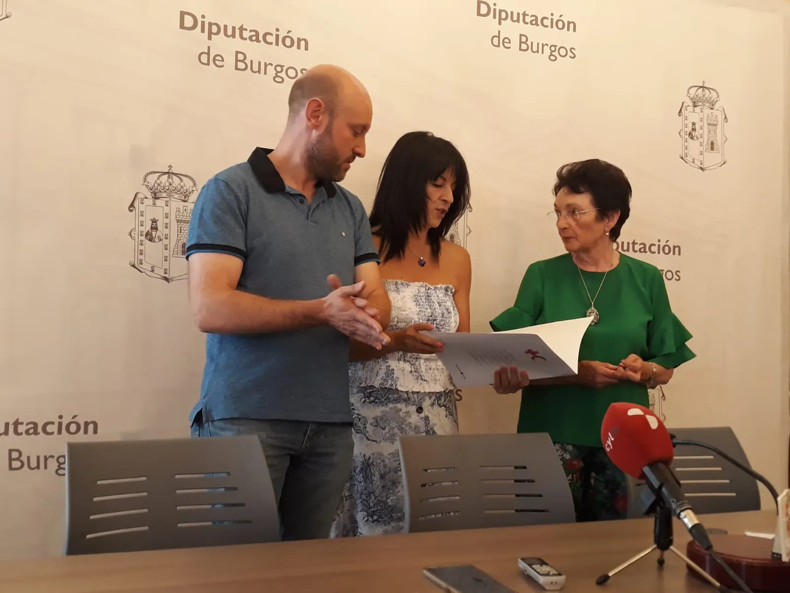 El nuevo proyecto de Cruz Roja Empleo Rural orientará a personas y empresas con dificultades para encontrar empleo