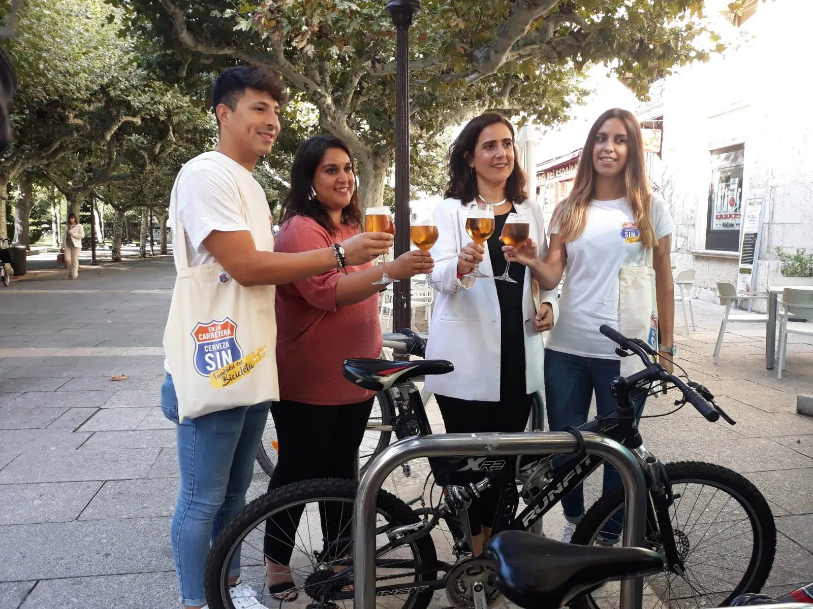 En la carretera cerveza SIN (también en bicicleta) quiere promover hábitos responsables en Burgos