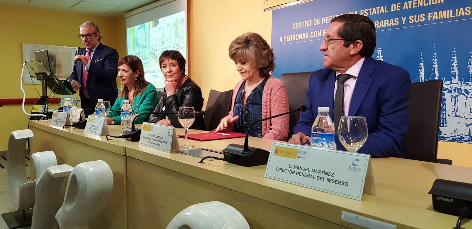 El Gobierno fija la investigación como prioridad en el décimo aniversario del CREER