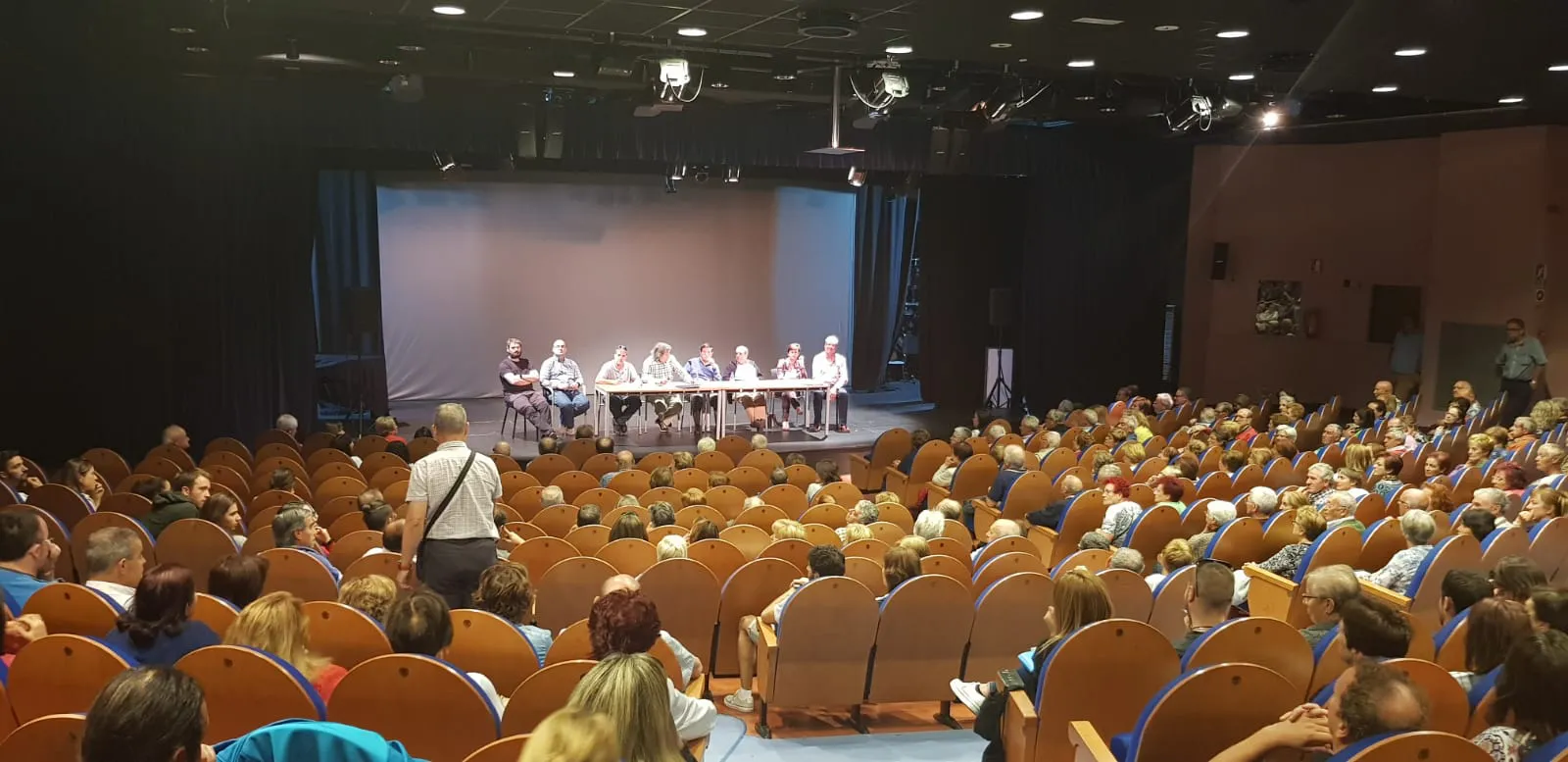 La Plataforma de las Urgencias convoca una manifestación el 8 de octubre y exige la dimisión de Casado y de Mitadiel