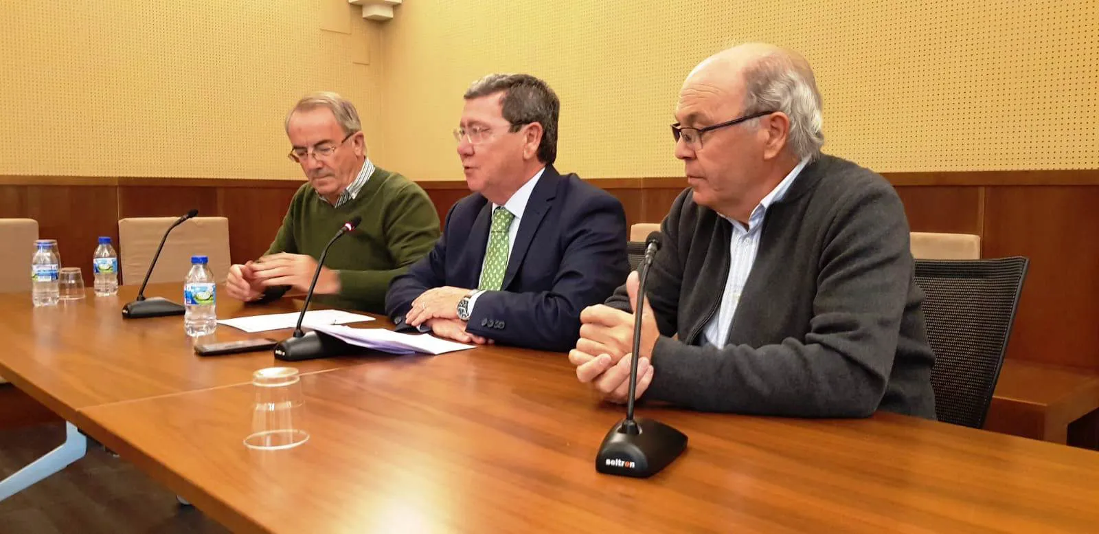 Fútbol Burgos: Setenta y cinco equipos y 1.850 futbolistas hacen provincia en la XLI edición del Trofeo de Fútbol de la Diputación