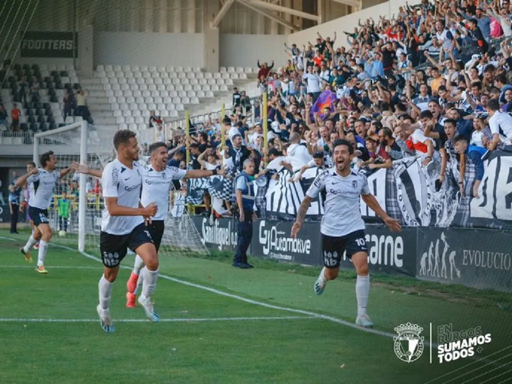 El Burgos CF remonta el partido ante Osasuna B en el tiempo de descuento (3-2)