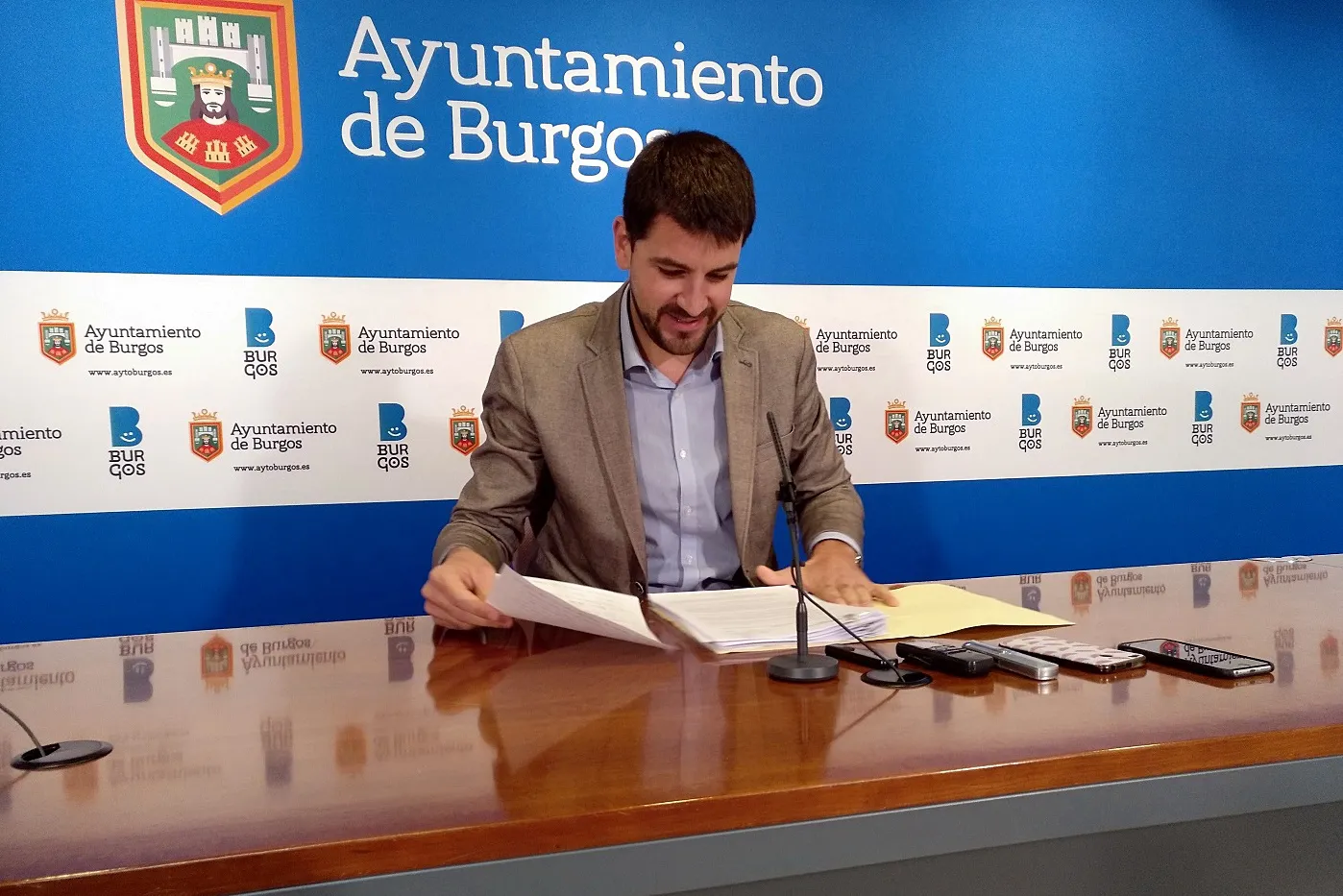 David Jurado (PSOE): Lacalle miente, el PSOE no va a subir los impuestos a los burgaleses