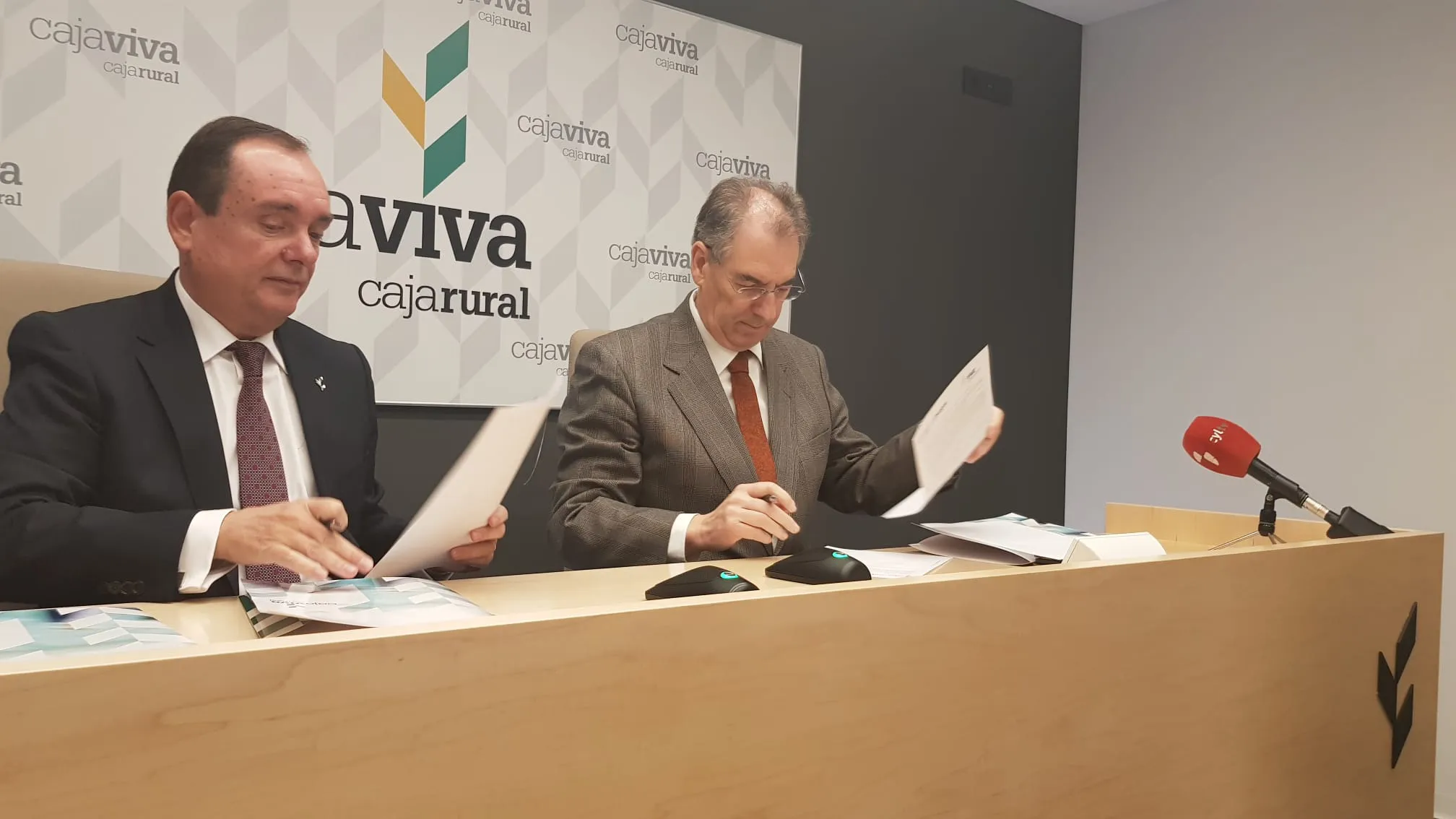 Economía y Empresa Burgos: FAE y Cajaviva analizarán la brecha entre hombres y mujeres en la dirección de las empresas