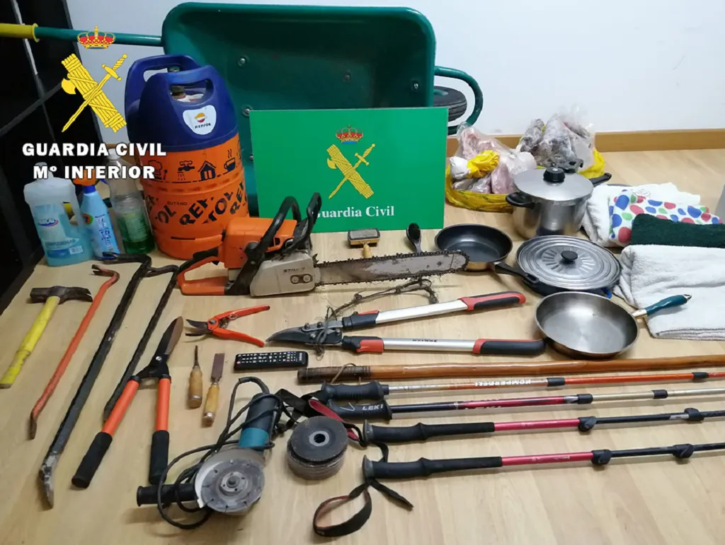 Detenido el presunto autor de seis robos con fuerza en el Valle de Mena