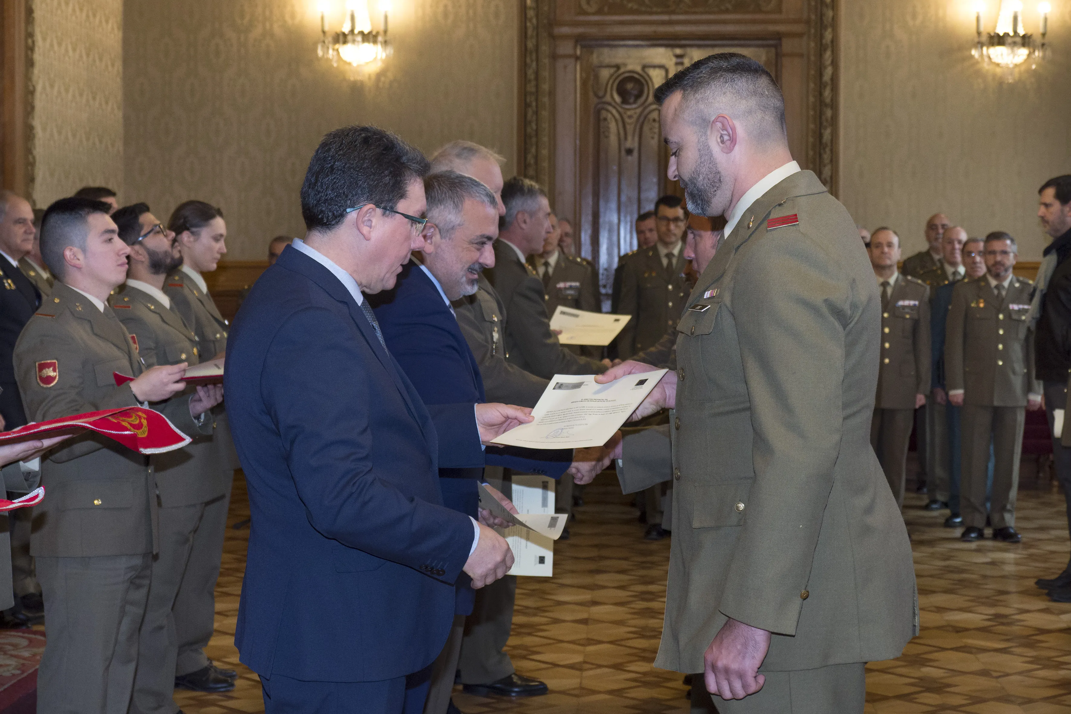 Acto de entrega de los diplomas de los cursos sepe en el Palacio de Capitanía