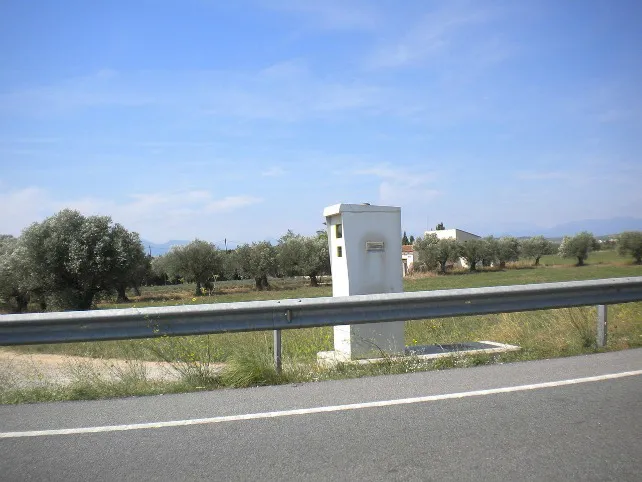 Frenar cuando estás cerca del radar no sirve de nada con el nuevo dispositivo en pruebas de la DGT