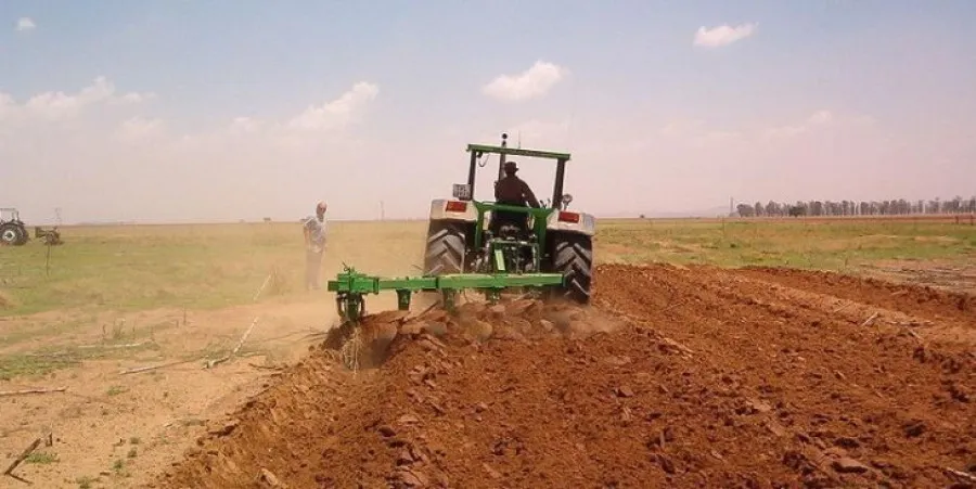 Más de la mitad de la maquinaria agrícola supera los 18 años de antigüedad