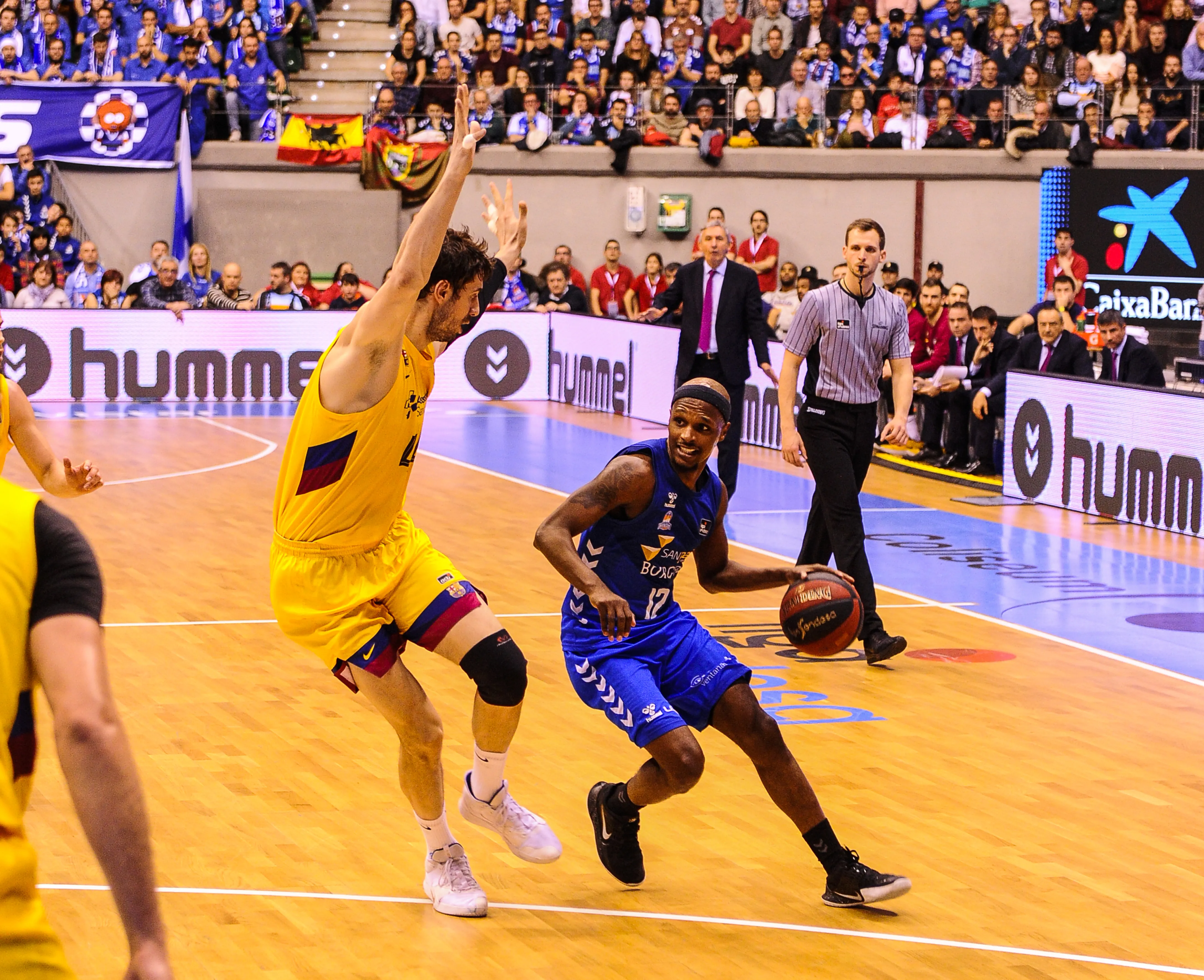 Baloncesto Burgos: El San Pablo Burgos se deja la piel para pelear el triunfo (80-82)
