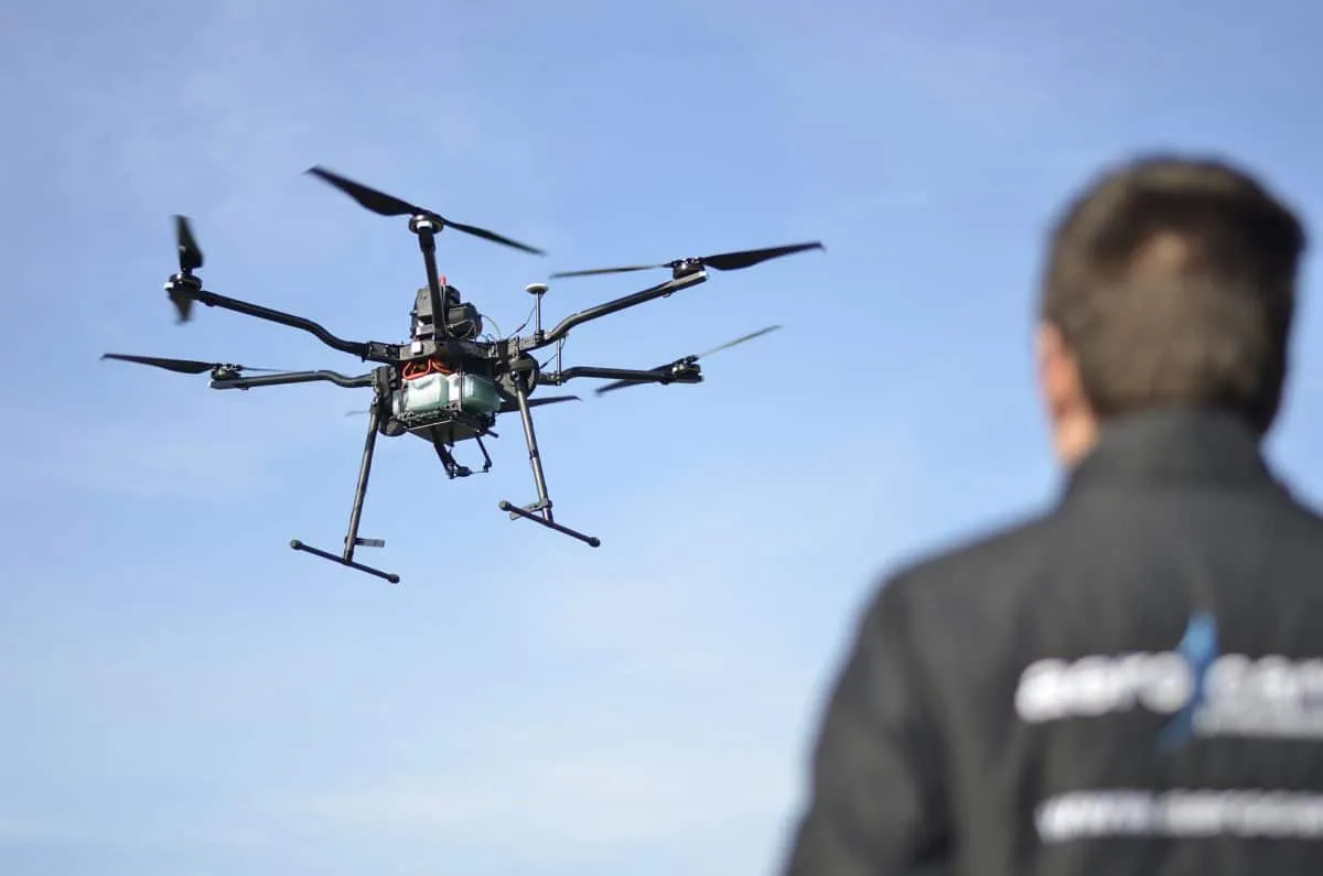 Advertencia ante el auge del dron como regalo estrella de las navidades: su uso incorrecto se multa con hasta 225.000 euros
