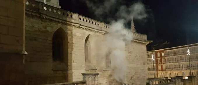 Humo blanco en la Catedral, ¿habemus papam?