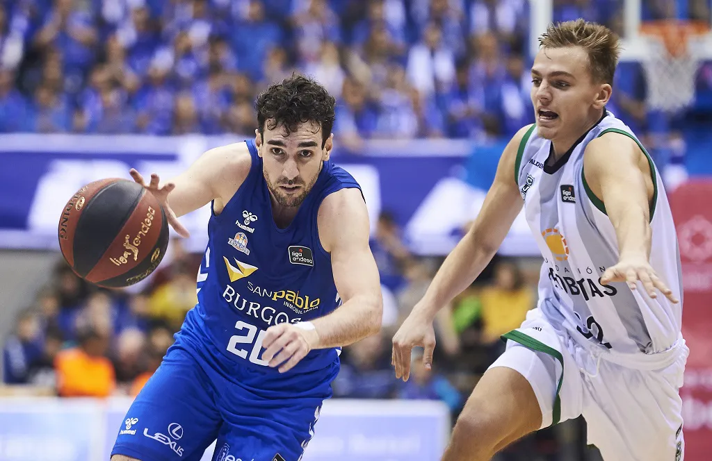 Baloncesto Burgos: El San Pablo Burgos sufre para lograr la décima victoria de la Liga (92-89)