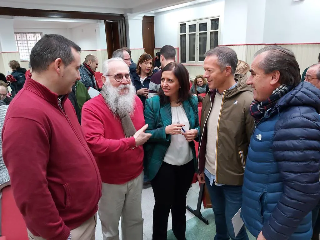 Peña asegura que el nuevo Gobierno progresista trabajará por las oportunidades que la Junta niega a Burgos