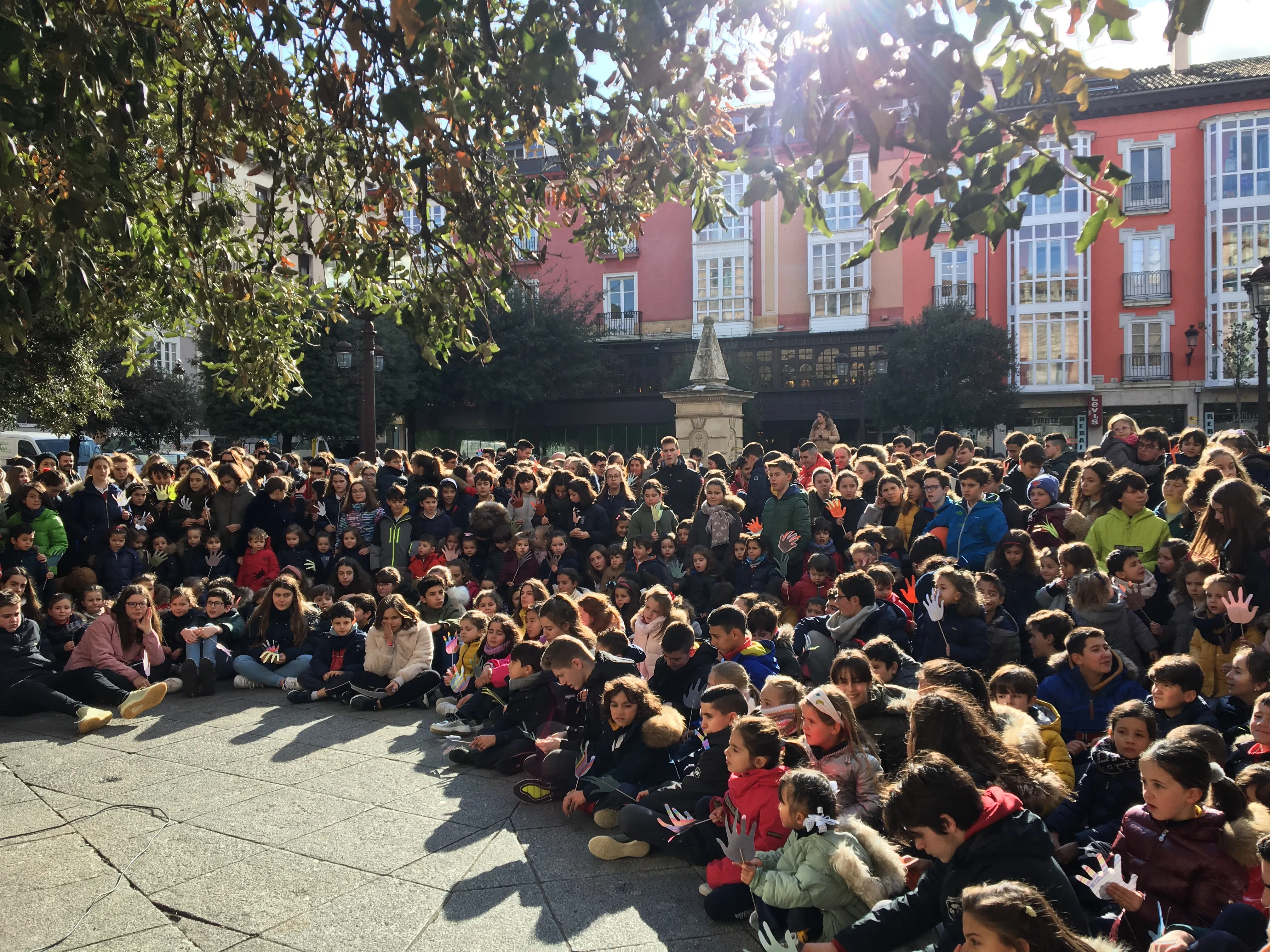 Educación Burgos: El Colegio La Salle de Burgos celebra el Día Escolar de la No Violencia y la Paz