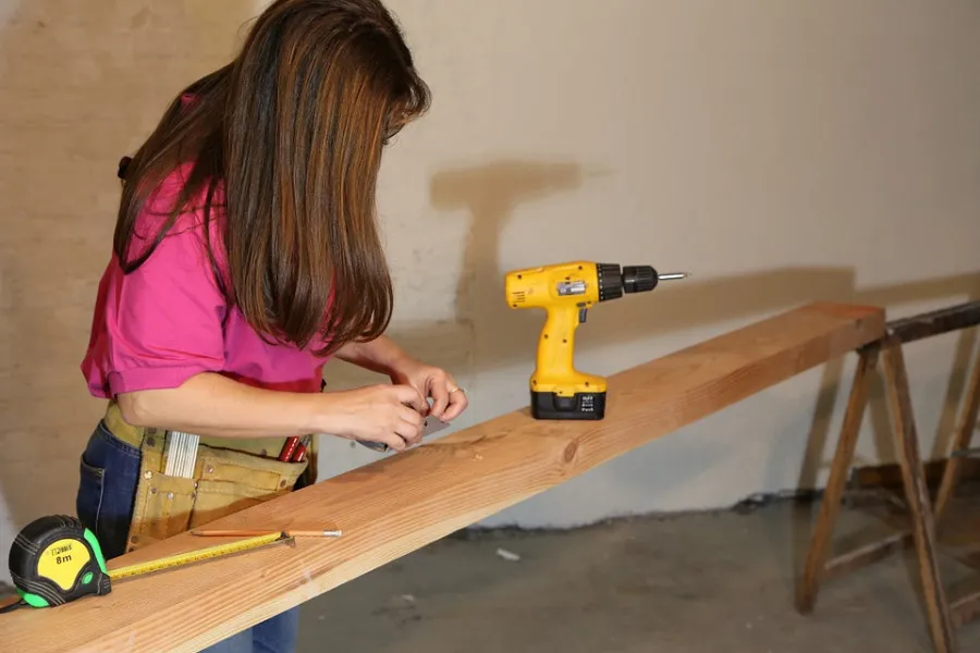 Hobbies como el bricolaje, la restauración o la pintura aumentan el riesgo de sufrir cáncer de pulmón