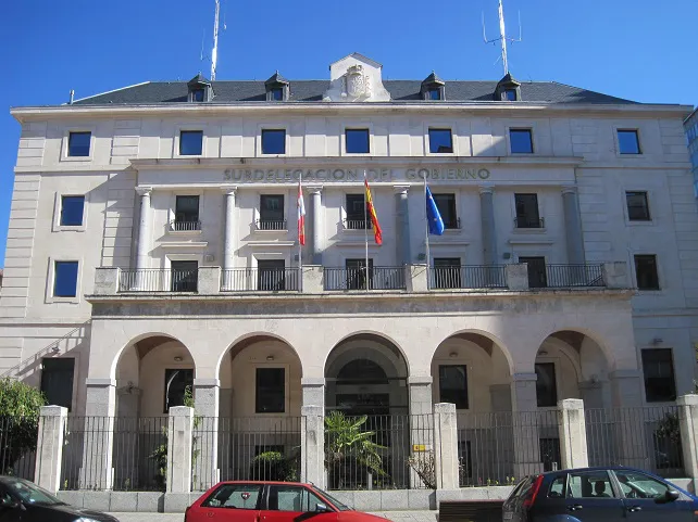 La Subdelegación del Gobierno en Burgos cierra la atención al público presencial