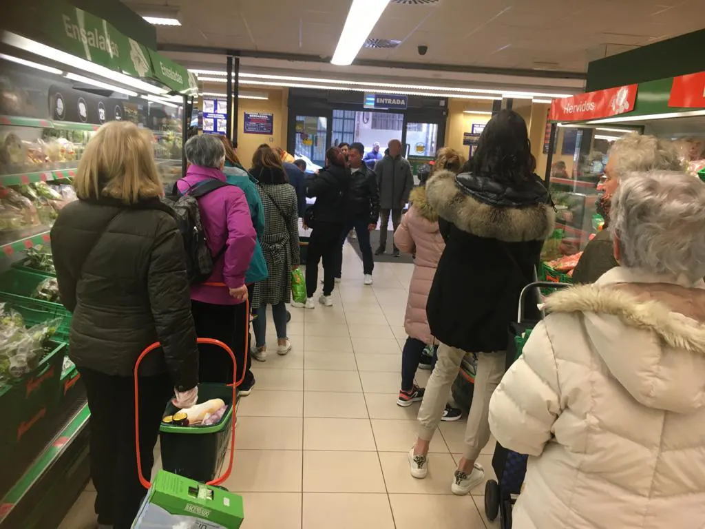 Estas son las medidas de seguridad que tomará Mercadona: límite de aforo y suspensión de varios servicios