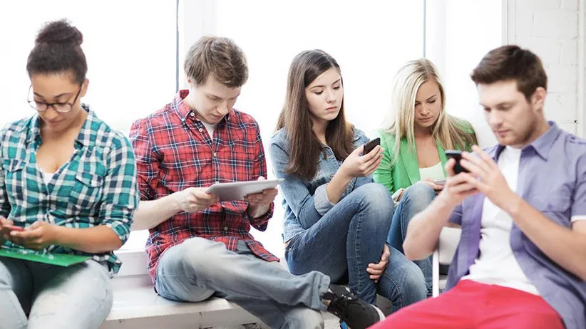 El Consejo de la Juventud de Castilla y León fomenta la mejora de competencias en materia laboral a través de los boletines de empleo